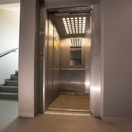 Apartament W Cieplicach Perfekt Jelenia Góra Buitenkant foto