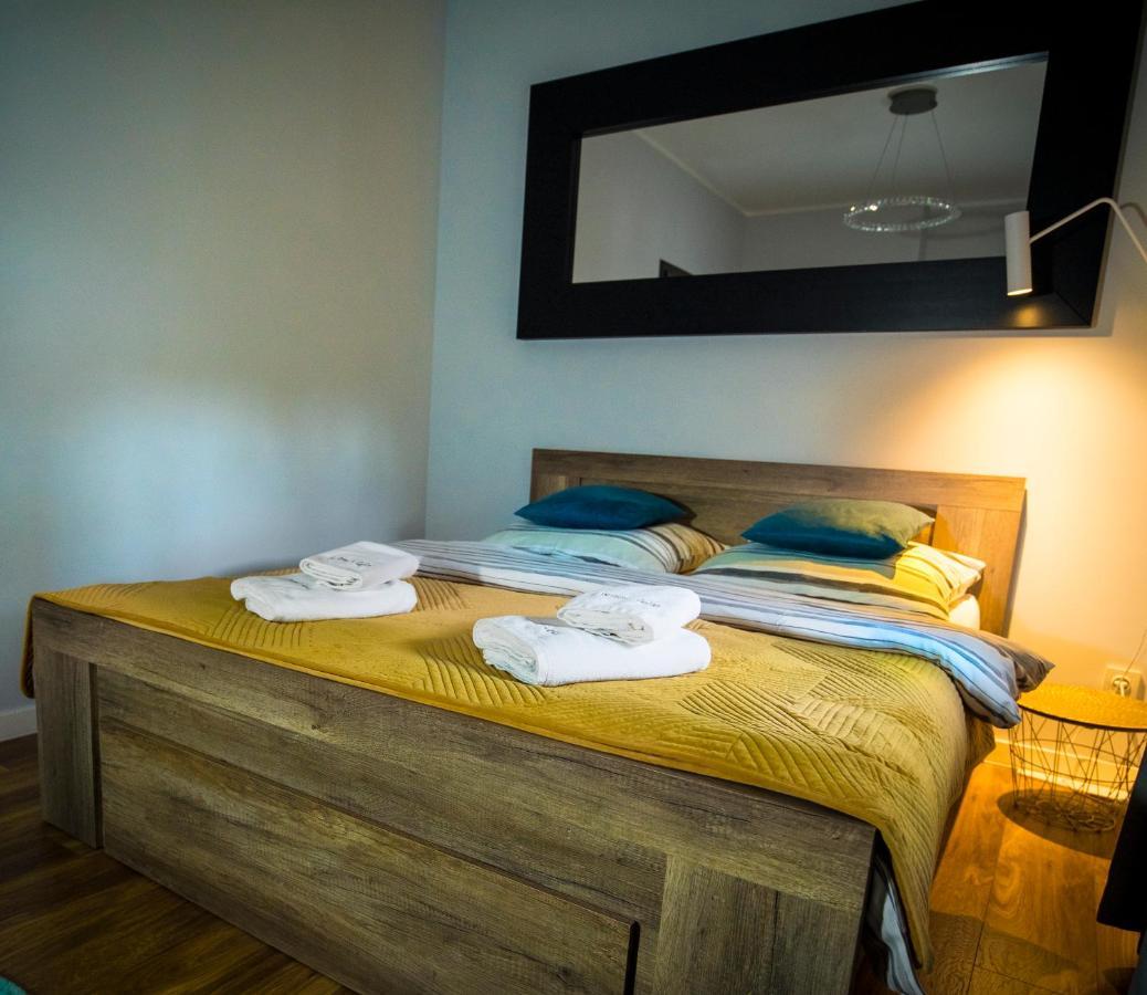 Apartament W Cieplicach Perfekt Jelenia Góra Buitenkant foto